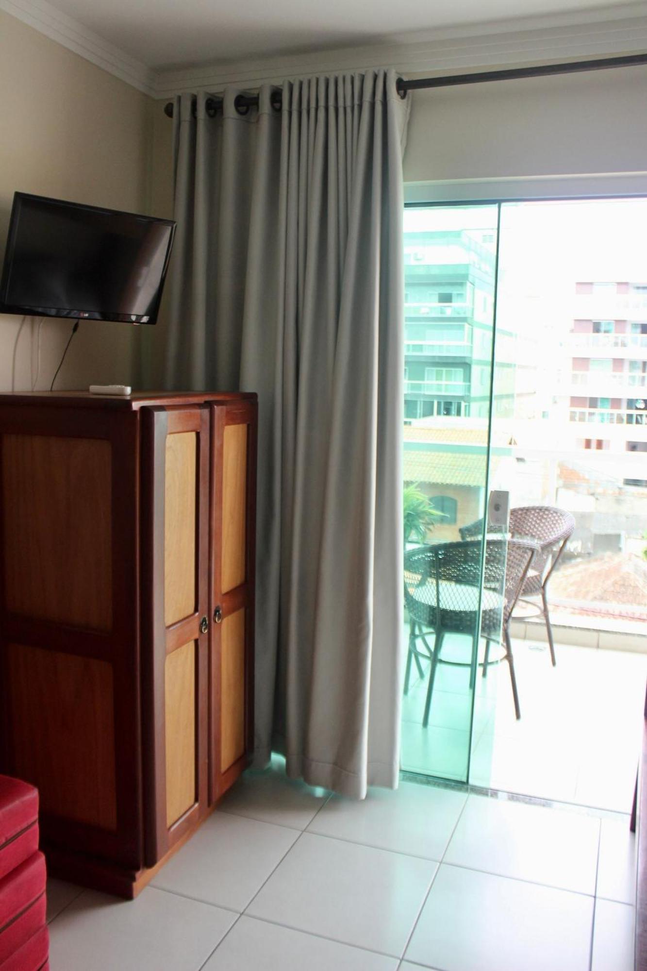 Confortavel Apartamento Na Praia Do Forte 카보프리우 외부 사진